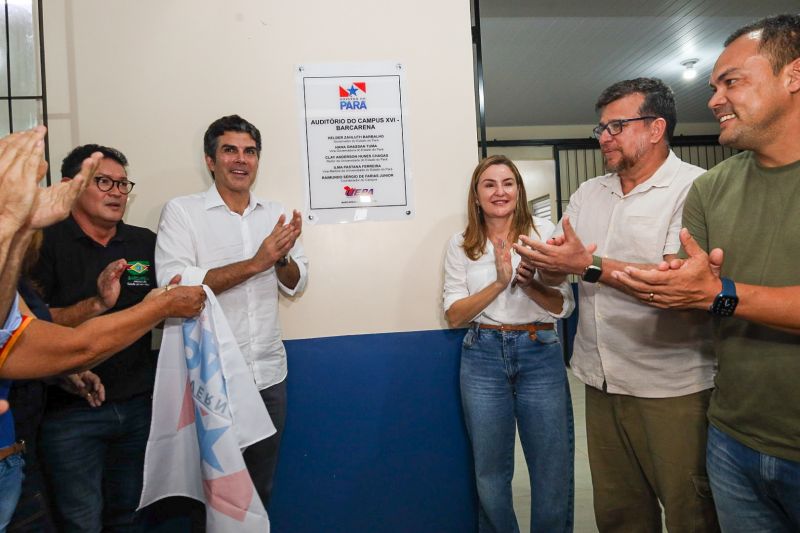 Estiveram presentes o governador Helder Barbalho, a vice-governadora, Hana Ghassan, o reitor da Uepa, Clay Chagas, o pró-reitor de Gestão, Carlos Capela, entre outras autoridades.