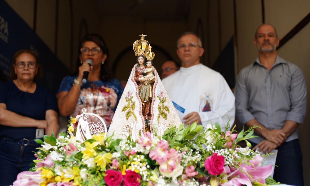 Imagem Peregrina foi recebida na Reitoria da Uepa.