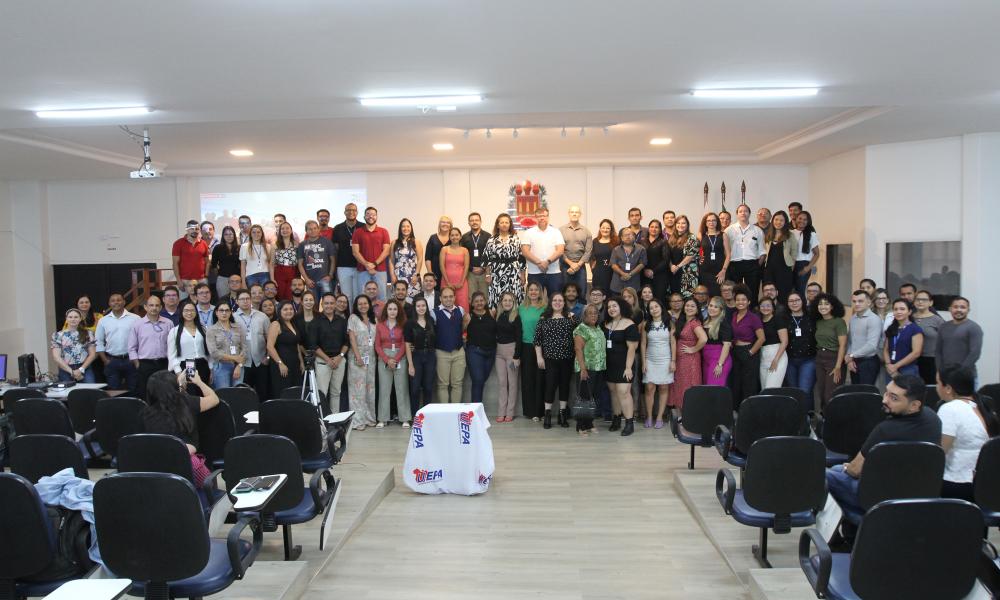 Servidores em Belém reunidos para a cerimônia de acolhimento (Foto: Sidney Oliveira/ Ascom Uepa).